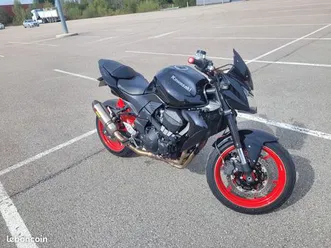 kawasaki-z750-2013-full