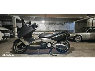 yamaha-t-max-edition-limitee-blackmax-sans-abs