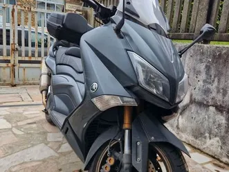 tmax-530-iron-max-2016-abs-ligne-akrapovic