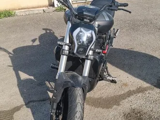 moto-benelli-502c