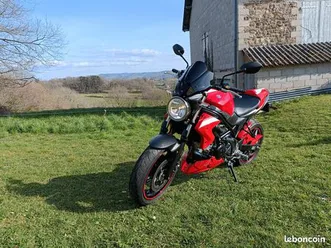 sv-650-n-2017-debridee-4200-km