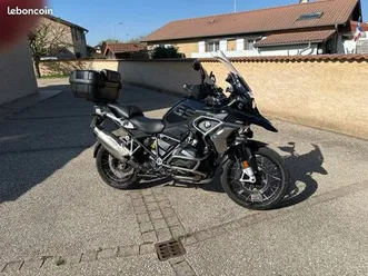 1250-gs-triple-black