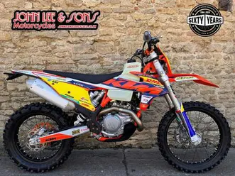 ktm-exc-f-450-cc-enduro-bike-2023-model-road-registered-totally-immaculate