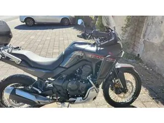 honda-transalp-750