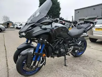 2018-68-yamaha-niken-850-three-wheel-sports-tourer-long-mot-2k-miles-only