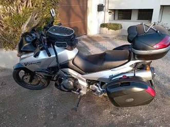 suzuki-v-strom-1000-grigio