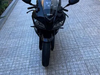 honda-cbr-600-rr-pc40-esmoriz