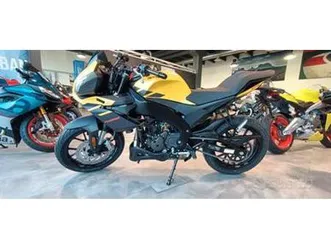 aprilia tuono 125 aprilia tuono 125 € 5 2025