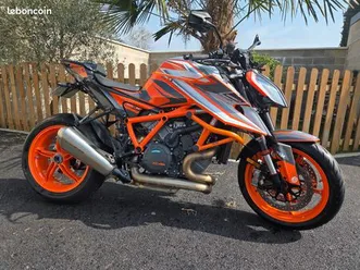 ktm-1290-super-duke-r