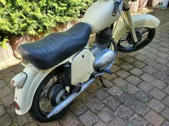motorrad-oldtimer-jawa-356