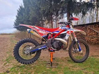 beta-300-2t-2021-polecam-xtrainer-rr-fmf-mielec