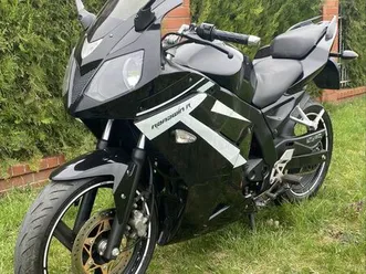 daelim-roadwin-125-roadsport-wtrysk-yzf-cbr-gpr-rs4-bobowicko