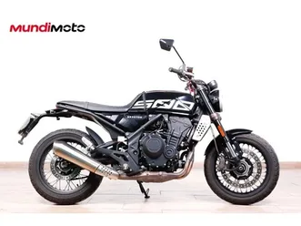 brixton-crossfire-500-x-mundimoto