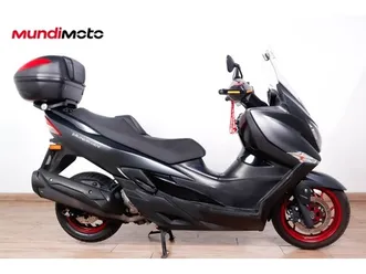 suzuki-burgman-400-mundimoto