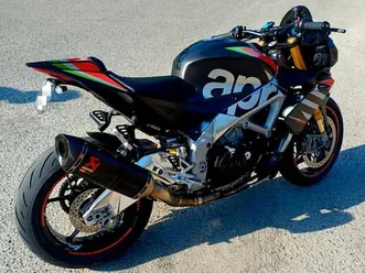aprilia-tuono-1100-v4-factory