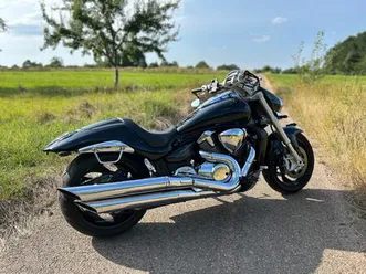 suzuki-intruder-vzr1800