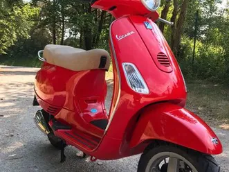 vespa-lx-125-rot