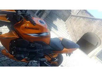 kawasaki-750-cm3-2010-god