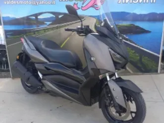 yamaha-x-max-300-abs-tc-led