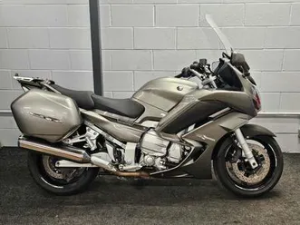 yamaha-fjr1300a-abs-yamaha-panniers-12-months-mot-all-keys-and-books