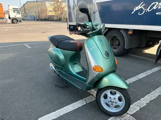 vespa-125-et4