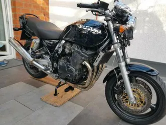 suzuki-gsx-750ae-inazuma-kult-bike