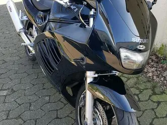 suzuki-rf-900-r-oldtimer