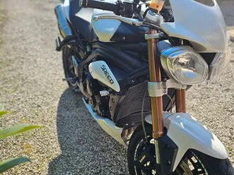 triumph-speed-triple
