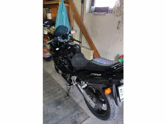 suzuki-gsx-750-f-fk3