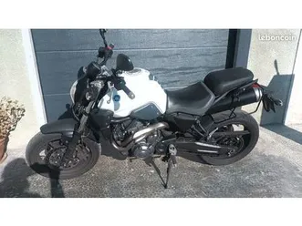 moto-a2-yamaha-mt03-660cm3