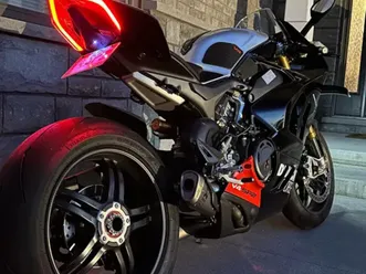 2023-ducati-panigale-v4sp2-black-livery