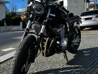suzuki-gsf-600-bandit-cafe-racer-pousada-de-saramagos