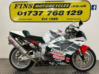 honda-vtr1000-sp1-dressed-as-sp-2