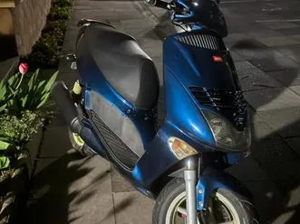 aprila-sr-125-leonardo