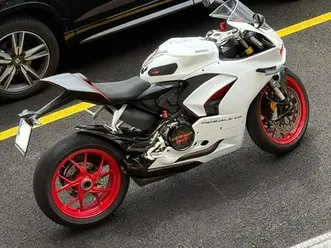 ducati-panigale-v2