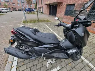 yamaha-xmax-125-2023-124-cc