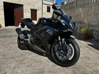 suzuki-gsxr-1000