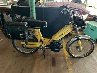 vintage-garelli-moped