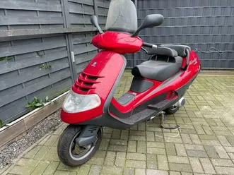 piaggio-hexagon-125-aus-2-hand