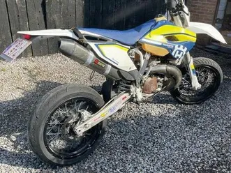 husqvarna-300-te-2016-enduro-supermotard-permis-a2