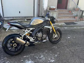vendo-triumph-speed-triple-1200-rs-2021-24-usata-a-cattolica-codice-9688787-moto-i