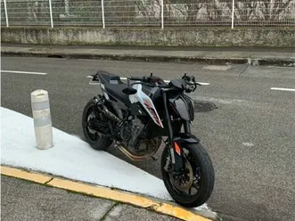 ktm-790-duke-a2