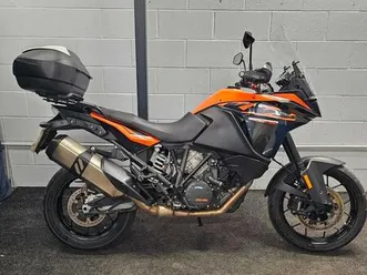 ktm-1090-adventure