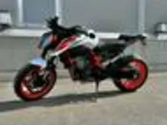 ktm-890-duke-r-tech-pack-superfin