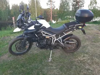 triumph-tiger-800