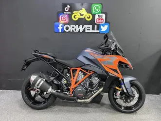ktm-1290-super-duke-gt-1301-cc