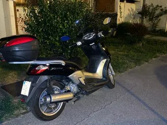 yamaha-xcity-250-cm3-mijenjam-za-iphone-pro-max-2008-god