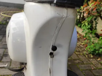 vespa-50-special-anni-79