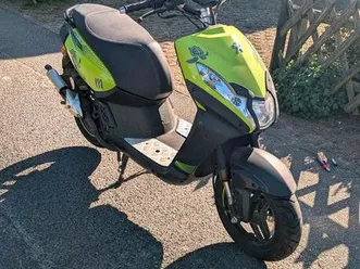 motorroller-peugeot-kissbee-streetzone-2takt