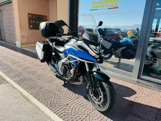 vendo-honda-nc-750-x-abs-travel-edition-2018-20-usata-a-guidonia-montecelio-codice-96